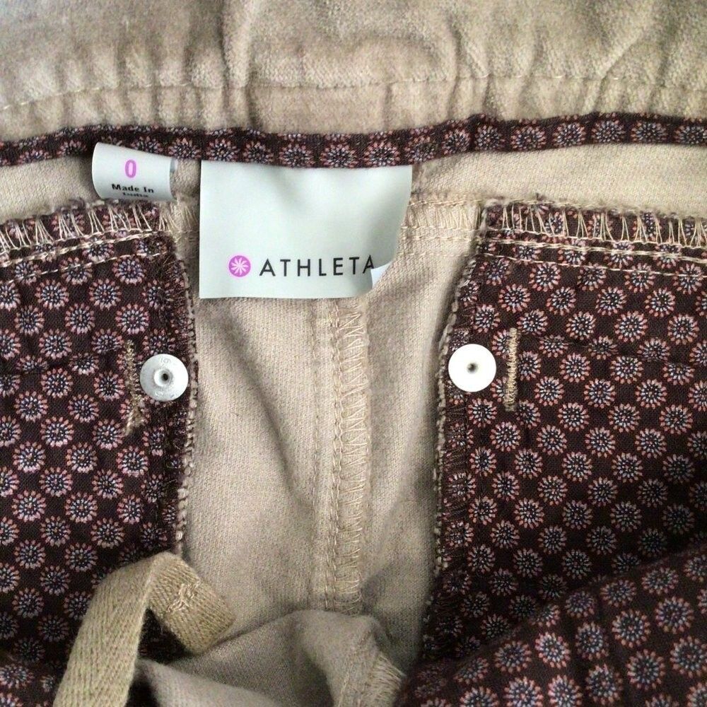 Athleta Women's Roseville Washed Velvet Classic Taupe Short Skirt Size 0 - Picture 2 of 4